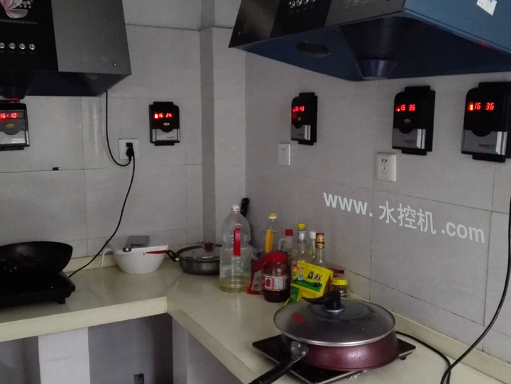 公共厨房刷卡做饭2.jpg_new.jpg